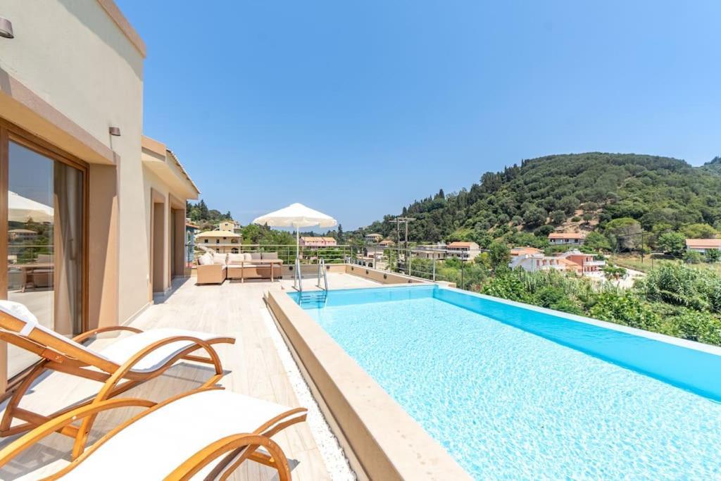 Villa Vasillis-Heated Swimming Pool With Infinity View Vitaládes Dış mekan fotoğraf